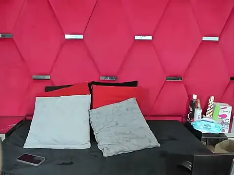 Snapshot of Alicee_Grey chatting on 25, 2, 2026 Alicee Grey online show from 25, 2, 2026