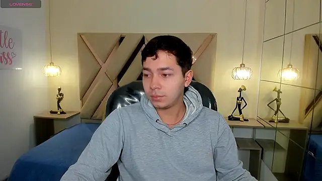 Snapshot of Julian_Smith21 chatting on 24, 2, 2026 Julian Smith21 online show from 24, 2, 2026