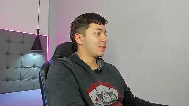 Snapshot of Julian_Smith21 chatting on 26, 2, 2026 Julian Smith21 online show from 26, 2, 2026