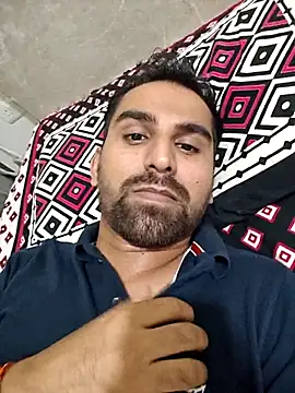 Snapshot of RonitVora chatting on 24, 6, 2026 RonitVora online show from 24, 6, 2026