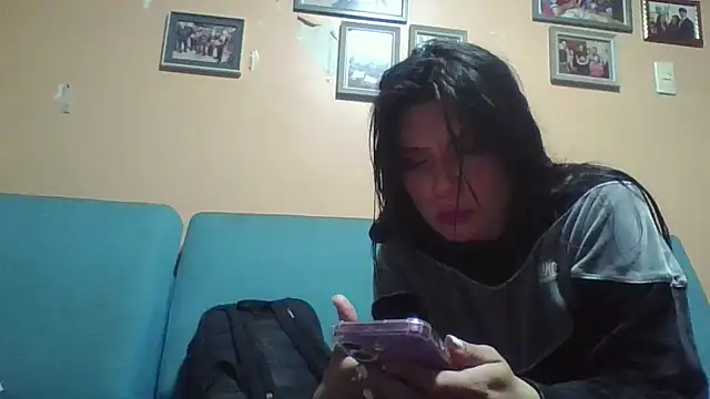 Soylilayblue online show from 25, 4, 2026