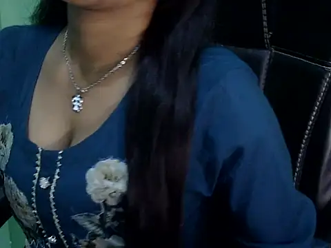 cute momo love online show from 16, 3, 2026