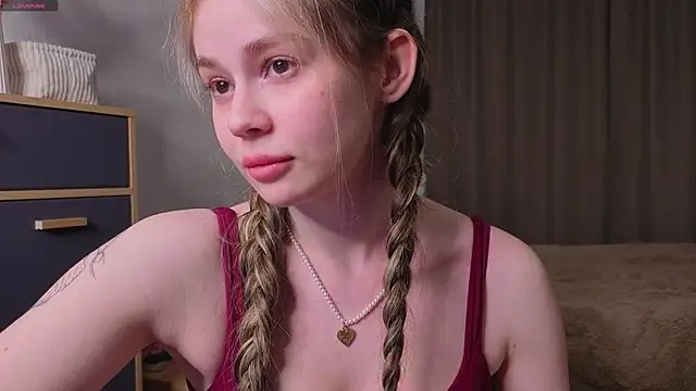 Dipamelly online show from 3, 4, 2026