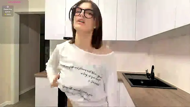 Carolini i online show from 13, 4, 2026