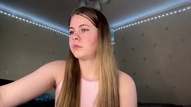 Amy Maev online show from 27, 3, 2026