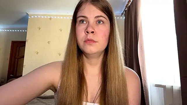 Amy Maev online show from 12, 4, 2026