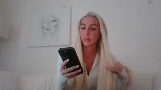 kinkykara25 online show from 24, 2, 2026