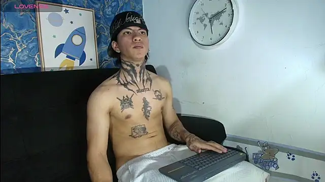 Snapshot of Tessarion_Black chatting on 30, 6, 2026 Tessarion Black online show from 30, 6, 2026