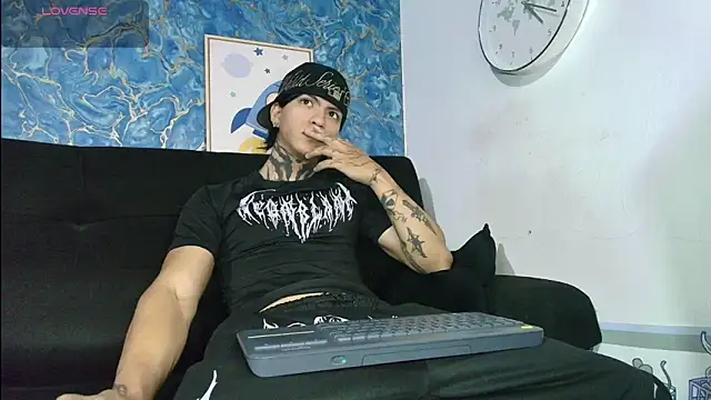 Snapshot of Tessarion_Black chatting on 14, 7, 2026 Tessarion Black online show from 14, 7, 2026