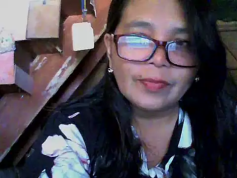 Flowerblossom123 online show from 25, 3, 2026