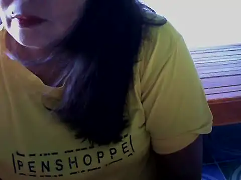 Flowerblossom123 online show from 15, 4, 2026