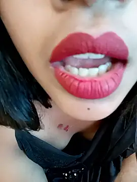 Snapshot of CuteShruti chatting on 16, 4, 2026 CuteShruti online show from 16, 4, 2026