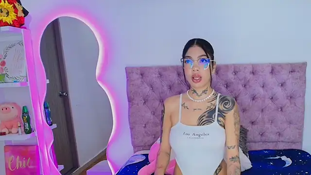 CamilaVelour online show from 30, 3, 2026