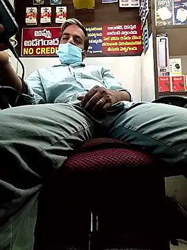 Snapshot of bad_boy_43 chatting on 1, 3, 2026 bad boy 43 online show from 1, 3, 2026