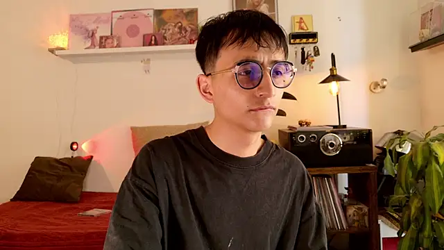 Snapshot of Sr_evann chatting on 28, 2, 2026 Sr evann online show from 28, 2, 2026