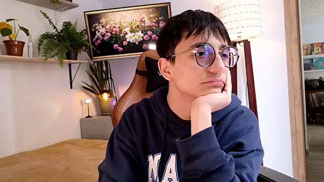 Sr evann online show from 9, 4, 2026