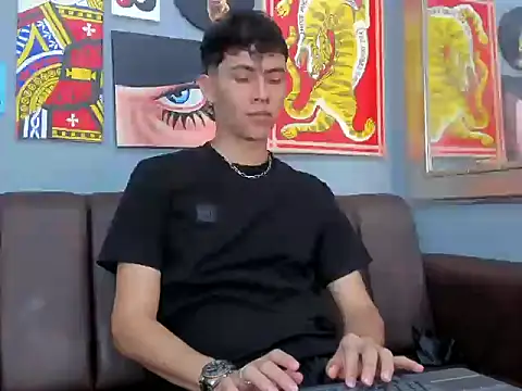 AronTawers online show from 3, 3, 2026