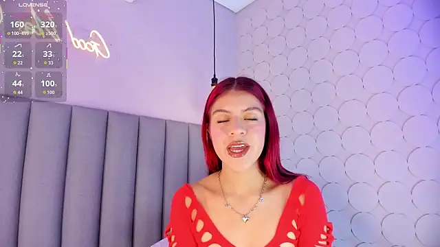 Snapshot of anthonellalux chatting on 17, 6, 2026 anthonellalux online show from 17, 6, 2026