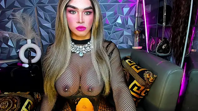 10inDominant Ayesha online show from 25, 3, 2026