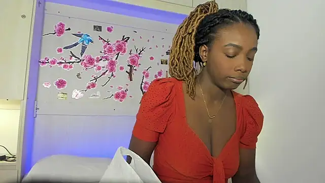Snapshot of Oshun_444 chatting on 10, 6, 2026 Oshun 444 online show from 10, 6, 2026