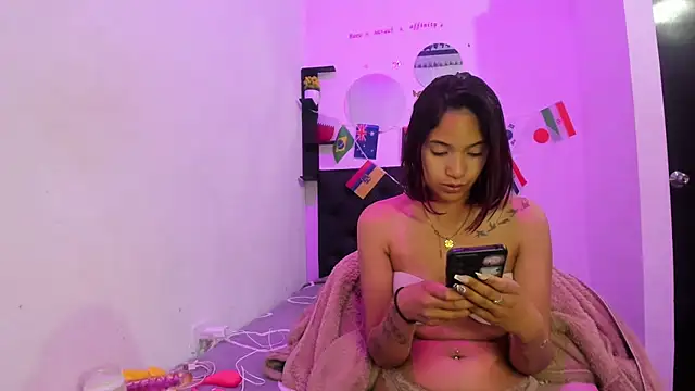 sapphire brown20 online show from 2, 7, 2026
