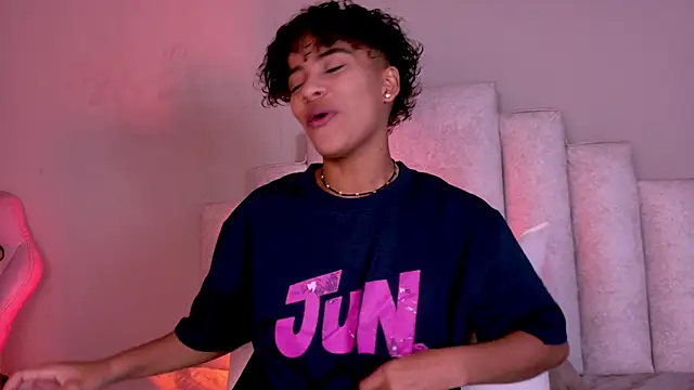 BeckaBlue online show from 18, 4, 2026