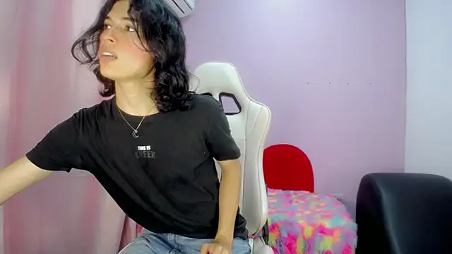 Snapshot of Larry_craft chatting on 28, 2, 2026 Larry craft online show from 28, 2, 2026