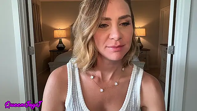 Queenjayj online show from 16, 7, 2026