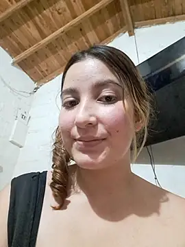 Estelle Noir online show from 11, 3, 2026