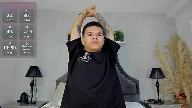 DylanRoyce  online show from 31, 5, 2026