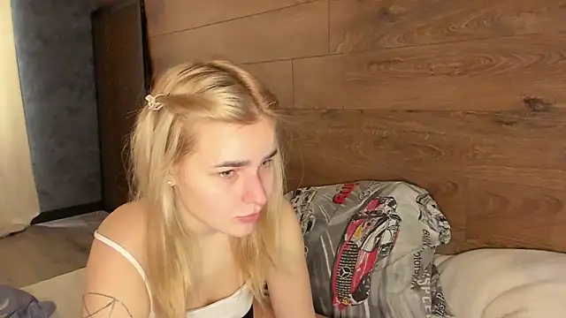 AmmyLuu online show from 10, 4, 2026