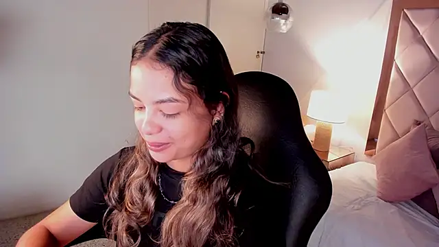 dulce lyraa1 online show from 3, 6, 2026