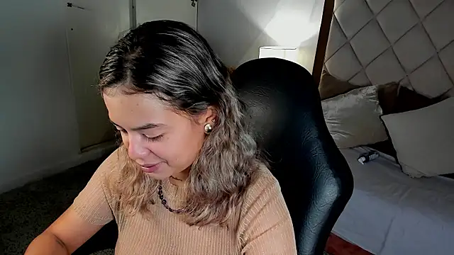 dulce lyraa1 online show from 9, 7, 2026