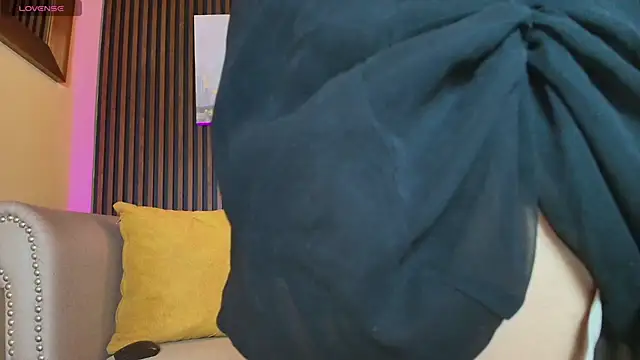 Elisasue online show from 11, 7, 2026