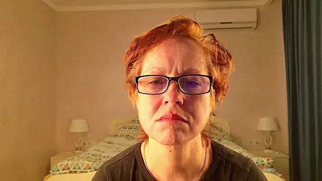 LioraWeiss online show from 2, 3, 2026