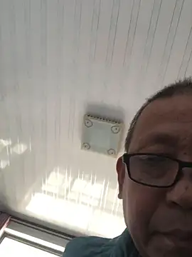 yaocaobi8 online show from 10, 4, 2026