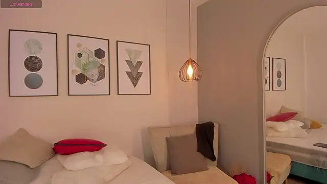 MadisonJackson  online show from 24, 3, 2026