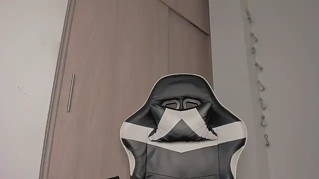 Axel  Blaze online show from 26, 3, 2026