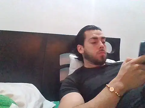 Snapshot of Axel__Blaze chatting on 20, 7, 2026 Axel Blaze online show from 20, 7, 2026