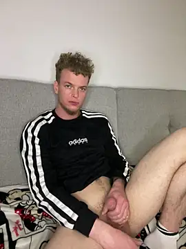 Dencchikk22 online show from 15, 5, 2026