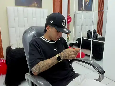 Thiago collinss online show from 27, 2, 2026