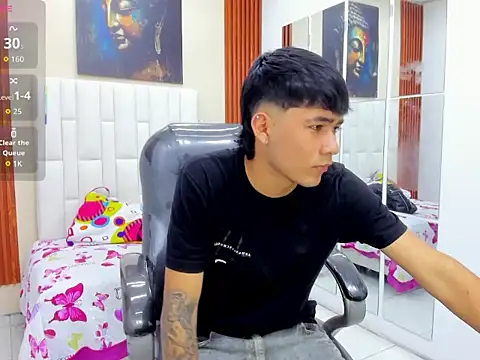 Snapshot of Thiago_collinss chatting on 26, 5, 2026 Thiago collinss online show from 26, 5, 2026