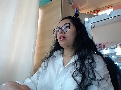 Snapshot of Marian_ballesteros chatting on 25, 3, 2026 Marian ballesteros online show from 25, 3, 2026