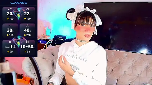 NATHY MENDEZ online show from 3, 3, 2026