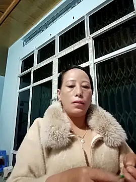 JenyLy68 online show from 5, 3, 2026