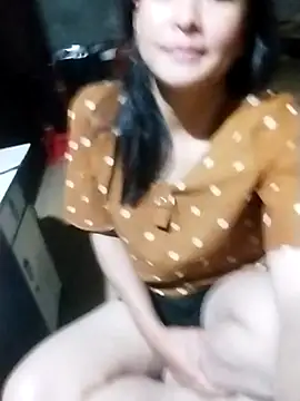 Snapshot of rinrin7700 chatting on 15, 3, 2026 rinrin7700 online show from 15, 3, 2026