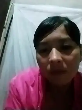 Snapshot of rinrin7700 chatting on 2, 4, 2026 rinrin7700 online show from 2, 4, 2026