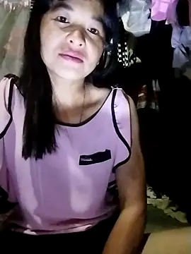 Snapshot of rinrin7700 chatting on 11, 4, 2026 rinrin7700 online show from 11, 4, 2026