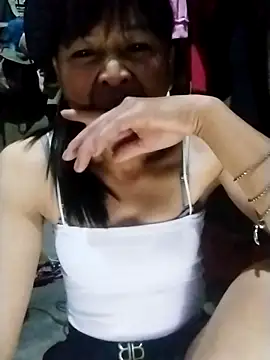 Snapshot of rinrin7700 chatting on 12, 4, 2026 rinrin7700 online show from 12, 4, 2026