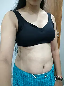 Snapshot of NeetuKumri chatting on 12, 7, 2026 NeetuKumri online show from 12, 7, 2026